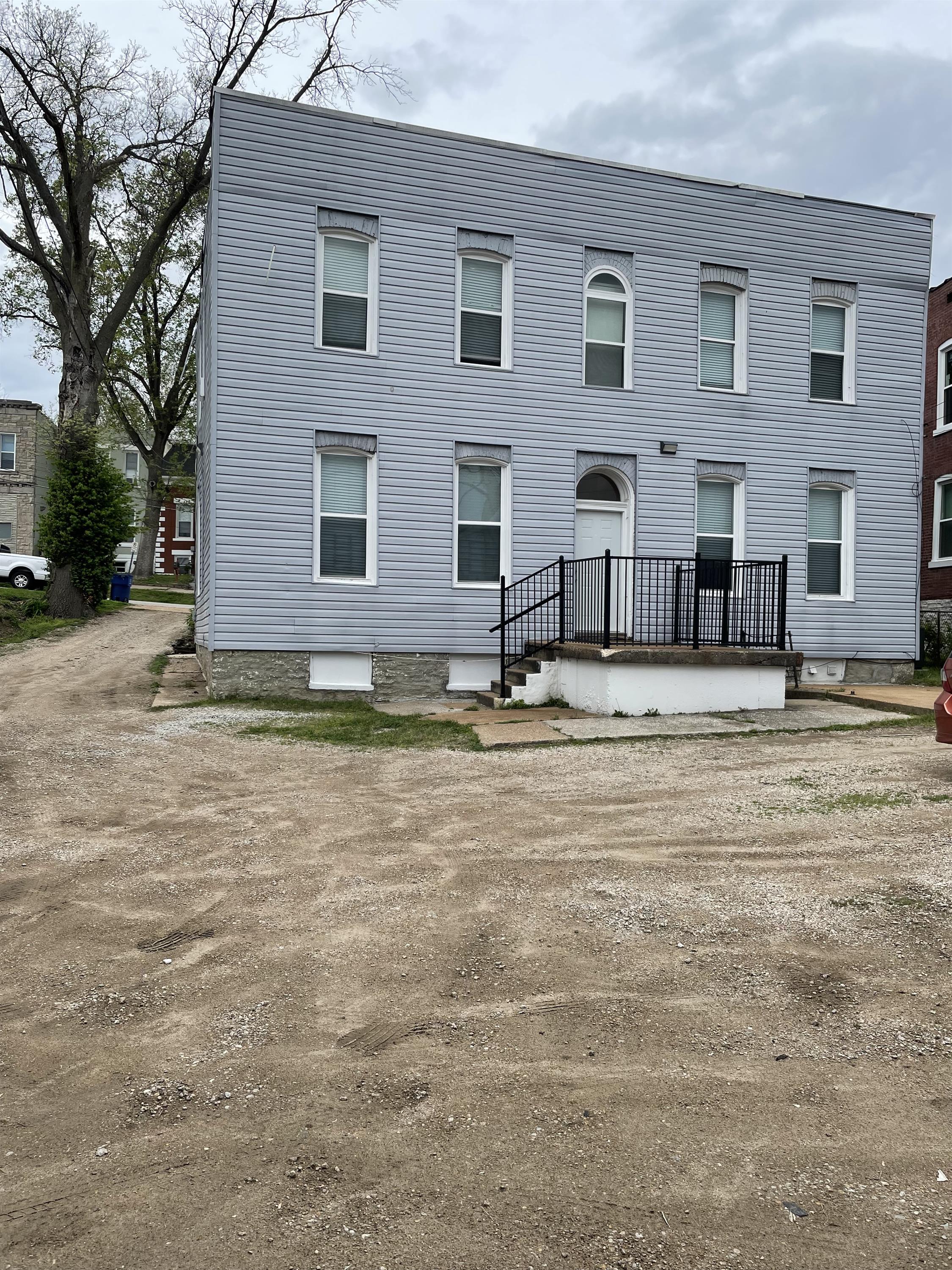 Property thumbnail image
