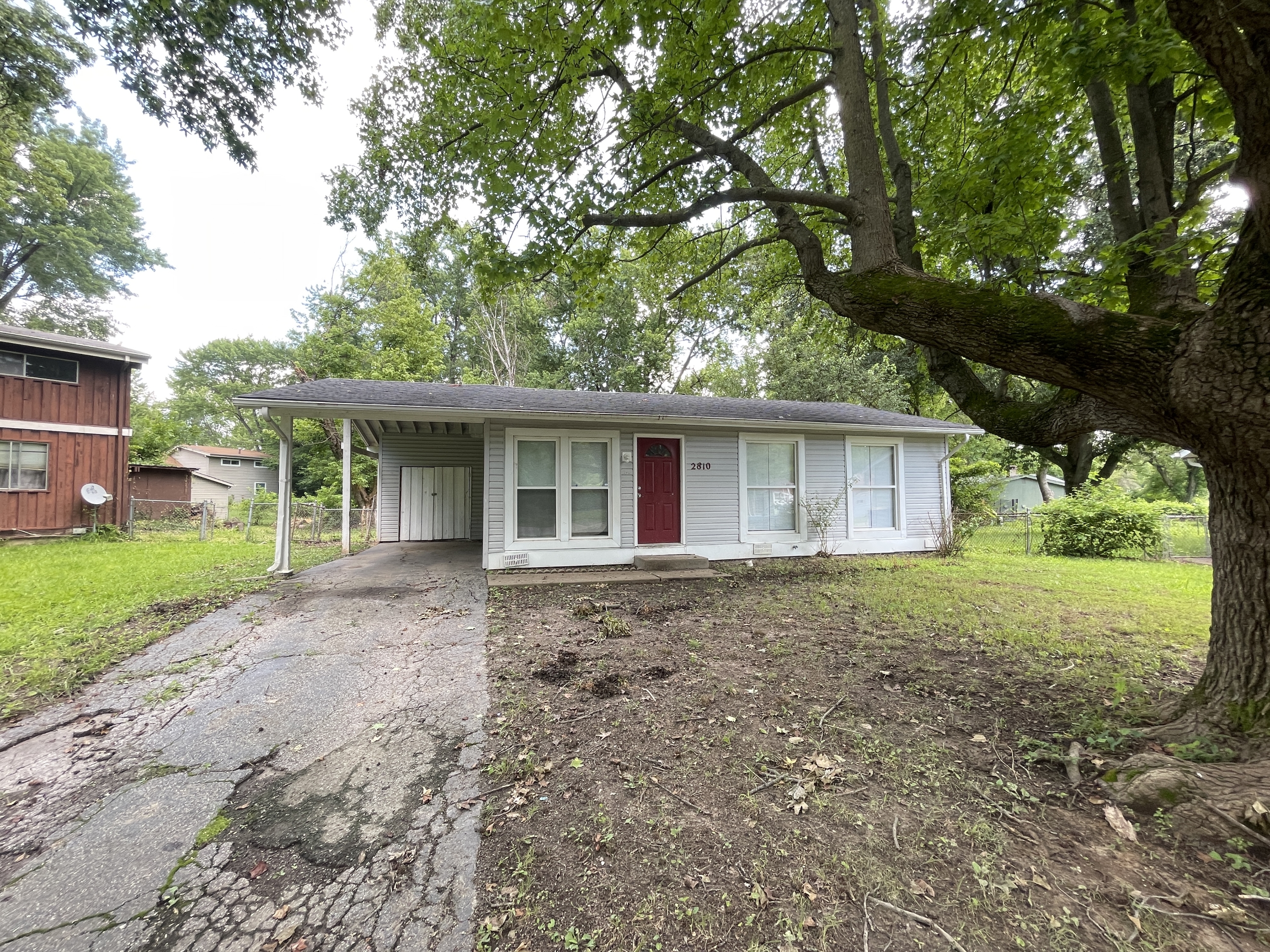 2810 Grants Parkway